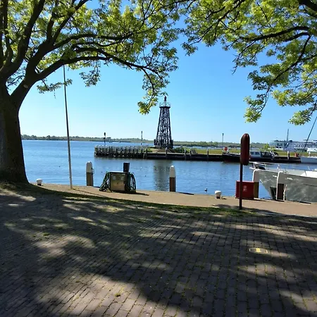 Havenzicht 住宿加早餐酒店 3*